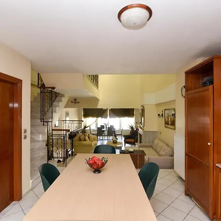 Maisonette Κazerma Casa de Férias